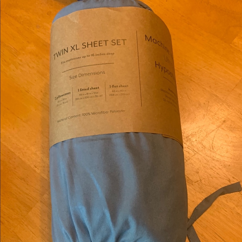 Blue Minimalist Bedding Sheet Set